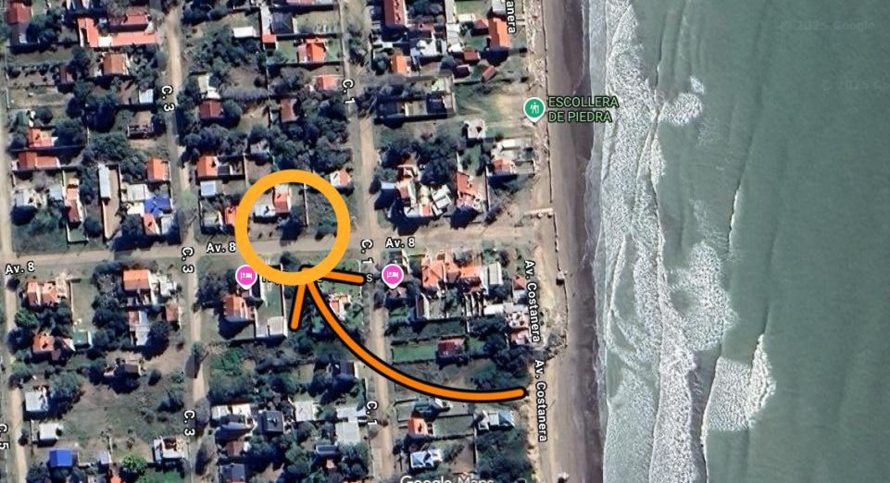 VENTA EN LA COSTA DUPLEX 3 ambientes a metros del mar