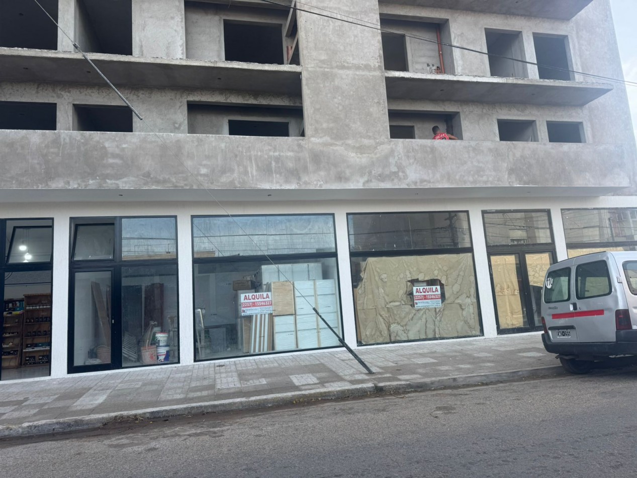 LOCAL COMERCIAL