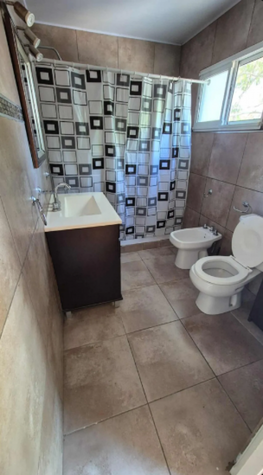 VENTA CASA EN SANTA TERESITA CON GAS NATURAL
