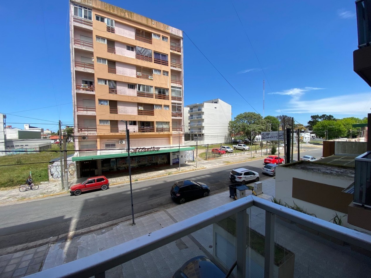 VENTA EN SANTA TERESITA, EN BLOCK 2 DEPARTAMENTOS EN EDIFICIO INTELIGENTE 45M2 C/U