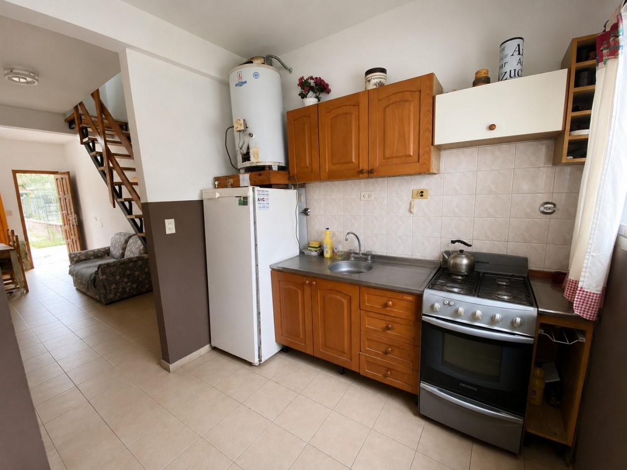 DUPLEX EN VENTA EN SANTA TERESITA. A METROS DEL CENTRO Y DE LA PLAYA, OPORTUNIDAD
