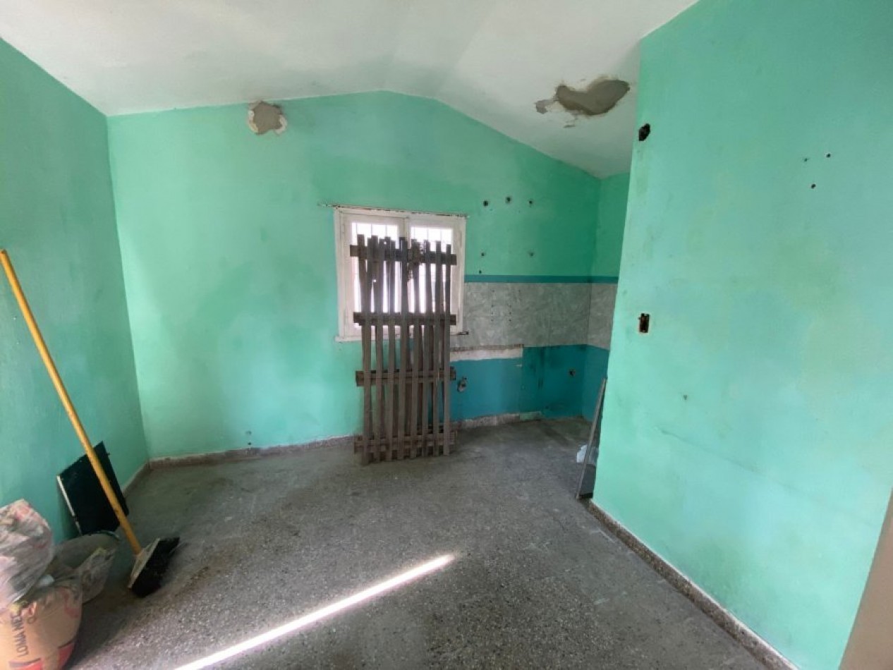 VENTA EN LA COSTA 2 casas a reciclar sobre lo de 10x40 ¡OPORTUNIDAD! A INVERSIONISTA