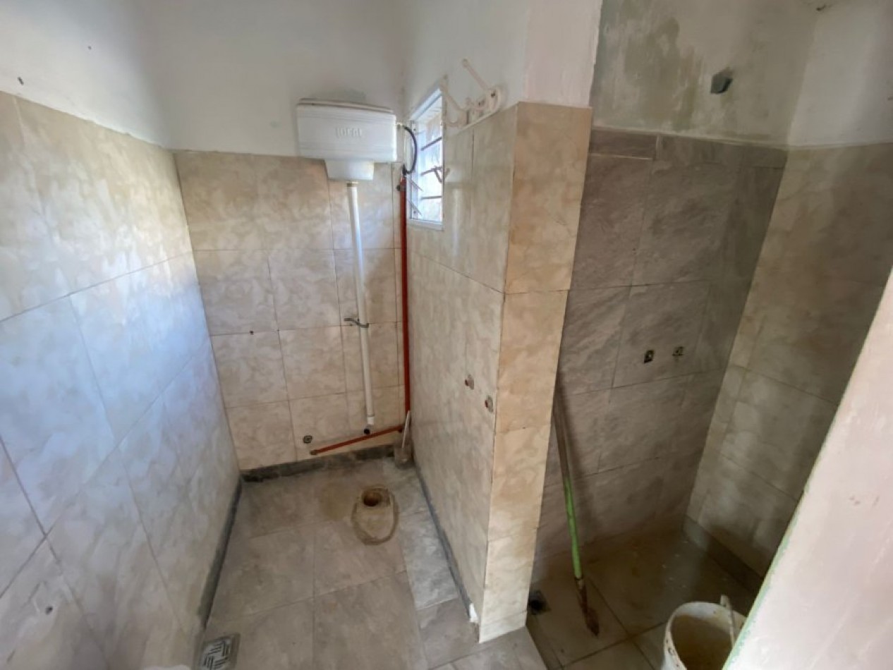 VENTA EN LA COSTA 2 casas a reciclar sobre lo de 10x40 ¡OPORTUNIDAD! A INVERSIONISTA