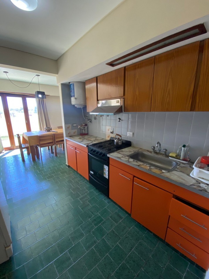 ALQUILER TEMPORADA 2025/2026 DEPTO PARA 4 PERSONAS FRENTE AL MAR