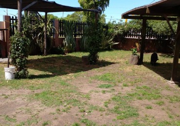 EN CONJUNTO!! CHALET MAS DEPARTAMENTOS CON PILETA