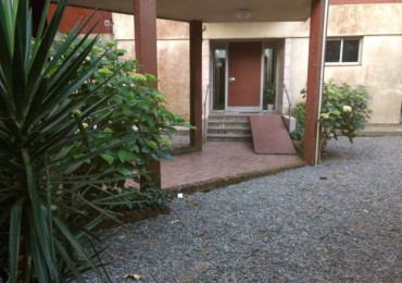 DEPARTAMENTO EN VENTA 2 AMBIENTES, VISTA AL MAR, GAS NATURAL, EXCELENTE UBICACION