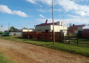 HERMOSA CASITA MUY LUMINOSA 