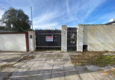 VENTA EN LA COSTA 2 casas a reciclar sobre lo de 10x40 ¡OPORTUNIDAD! A INVERSIONISTA