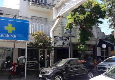 MONOAMBIENTE CENTRICO