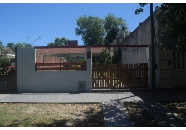 VENDO CASA EN LA COSTA, REGIA CASA CON PARQUE + DPTO PARA RENTA ¡OPORTUNIDAD!