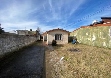 VENTA EN LA COSTA 2 casas a reciclar sobre lo de 10x40 ¡OPORTUNIDAD! A INVERSIONISTA