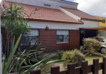 VENDO CASA DE 5 AMBIENTES, EN LA COSTA TODOS LOS SERVICIOS