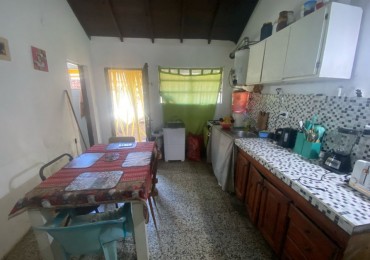 VENTA EN LA COSTA DUPLEX + MONOAMBIENTE, ZONA RESIDENCIAL