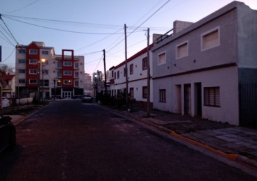 VENTA EN BLOCK 2 DEPTOS PH 4 Y 2 AMBIENTES, SANTA TERESITA