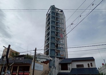 Venta en La Costa, Depto con Hermosa Vista Al Mar y Ciudad