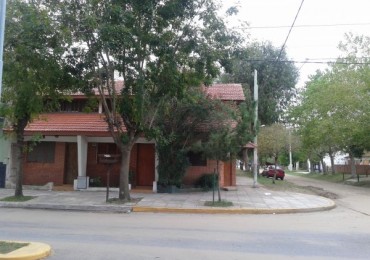 DUPLEX EXCELENTE UBICACION