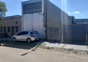 VENDO EN LA COSTA 2 DEPOSITOS EN BLOCK 900M2 (aprox.) C/ OFICINAS