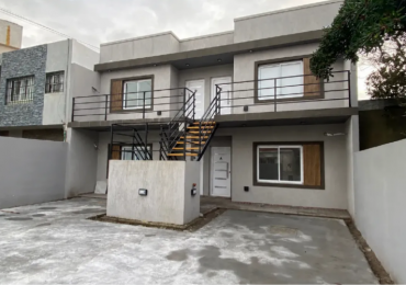 VENTA EN SANTA TERESITA ¡a Estrenar! Departamento 2 Ambientes Con Patio Y Parrilla Santa Teresita